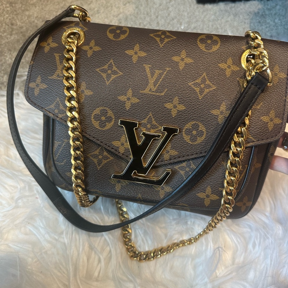 Louis Vuitton Monogram Passy